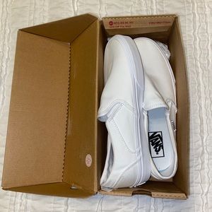 VANS White Shoe